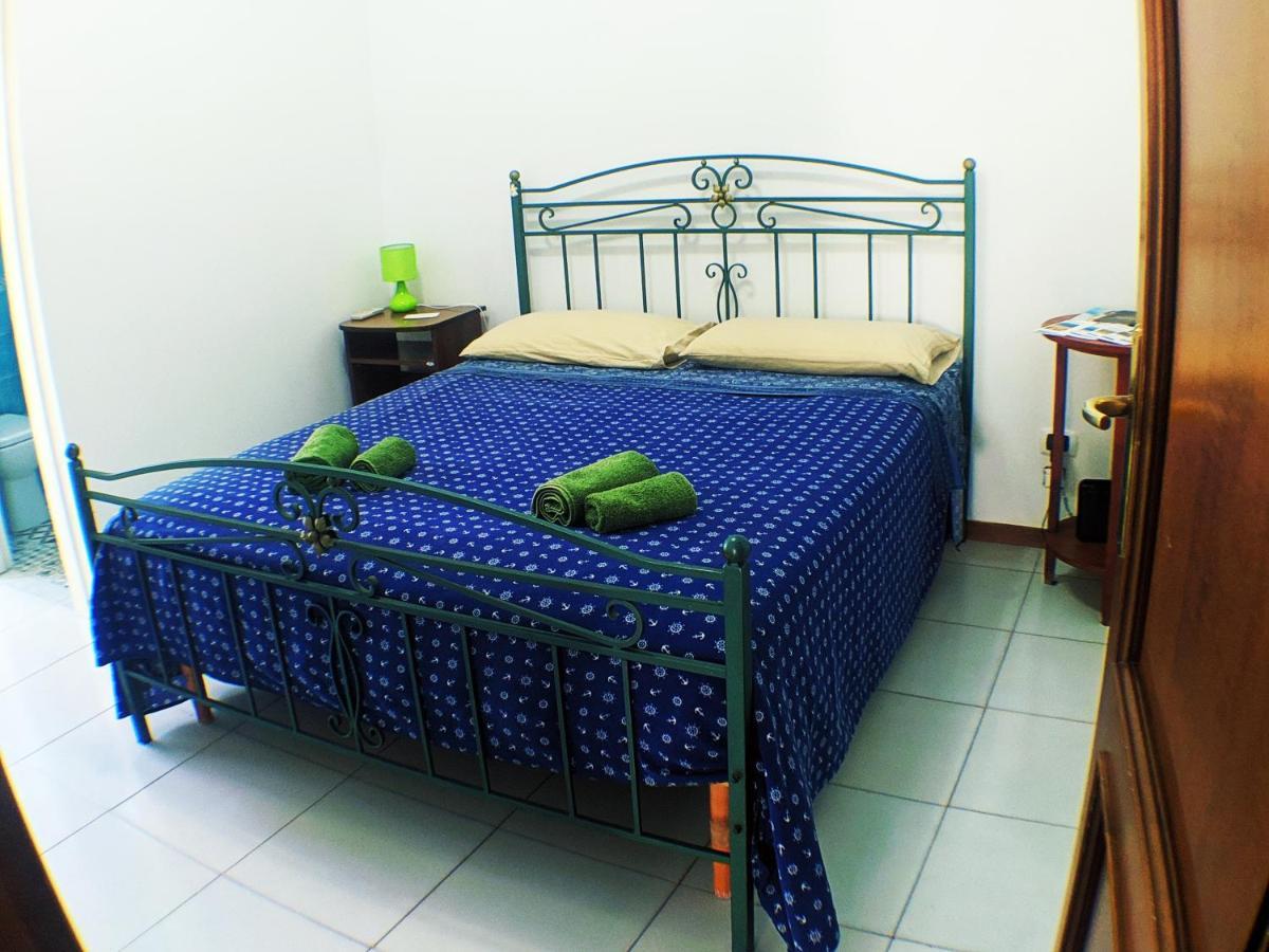 נאפולי Peppino'S Room מראה חיצוני תמונה