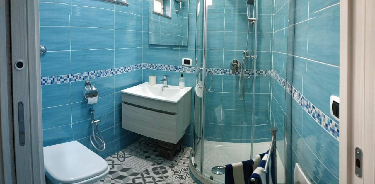 נאפולי Peppino'S Room מראה חיצוני תמונה